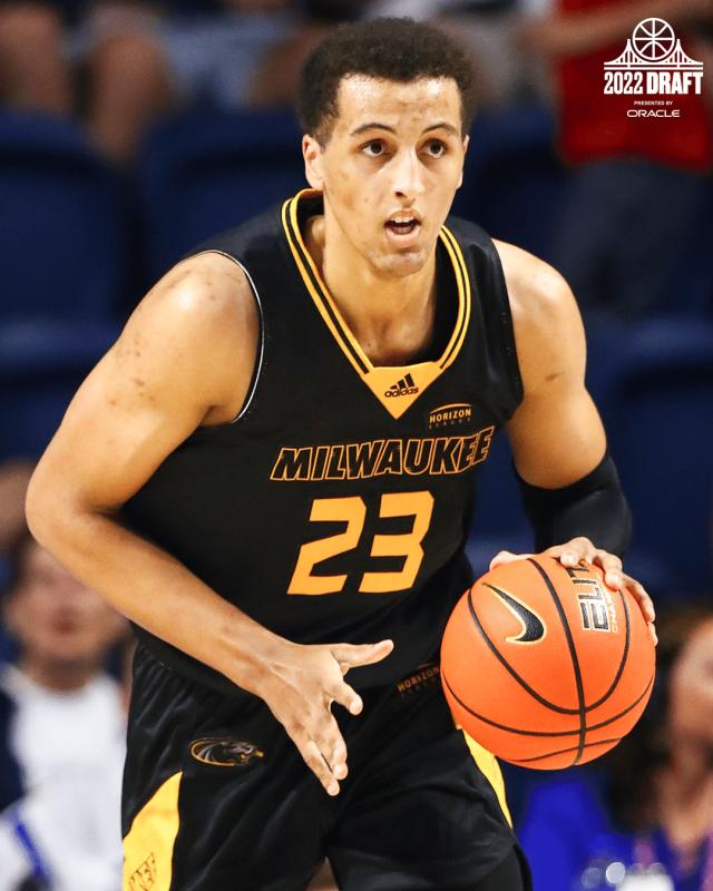 九游娱乐下载-勇士完成选秀赌博 被命运锤击的天才能否振翅？