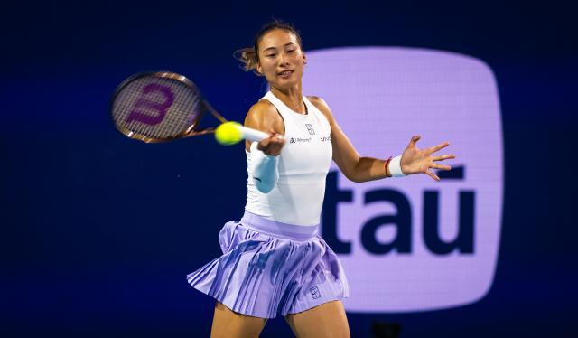 1742973190435043984.jpg 郑钦文还是没能翻越萨巴伦卡这座山 但已看到曙光