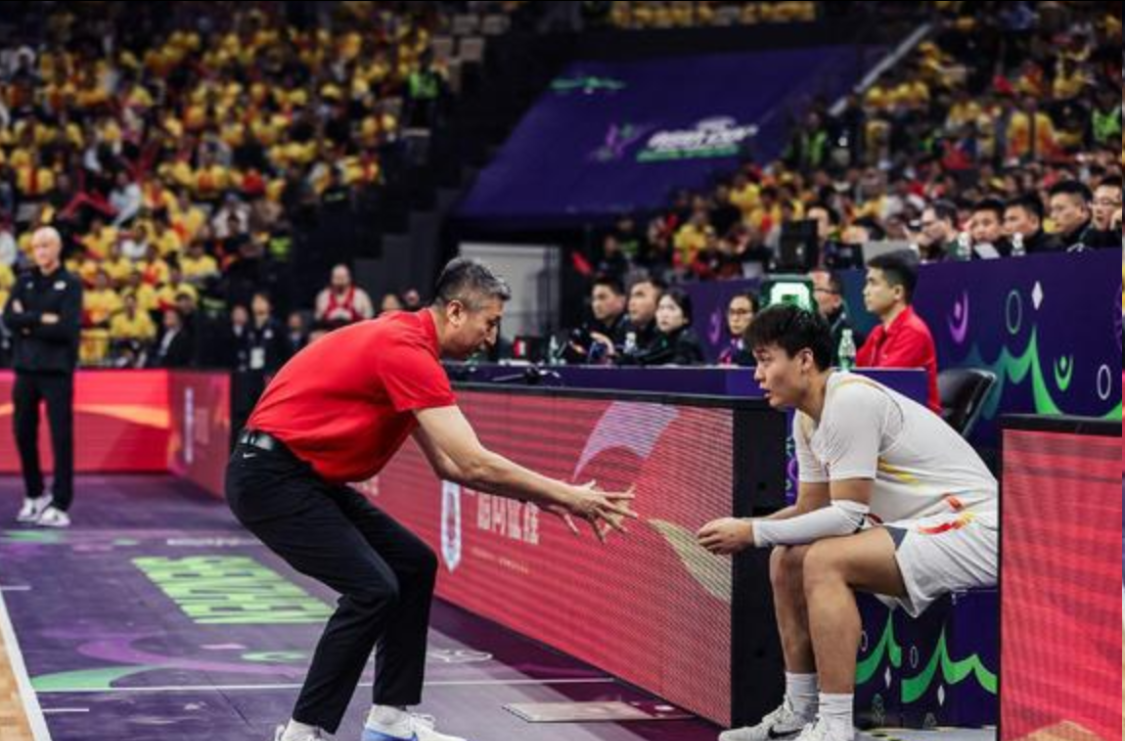 九游娱乐入口-又上头了！13中2险成罪人，球迷：装可以，请先进球再装