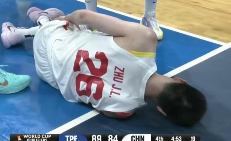 九游娱乐-喜迎两连胜！中国男篮逆转台北男篮，郭士强轻敌！赵继伟犯满离场