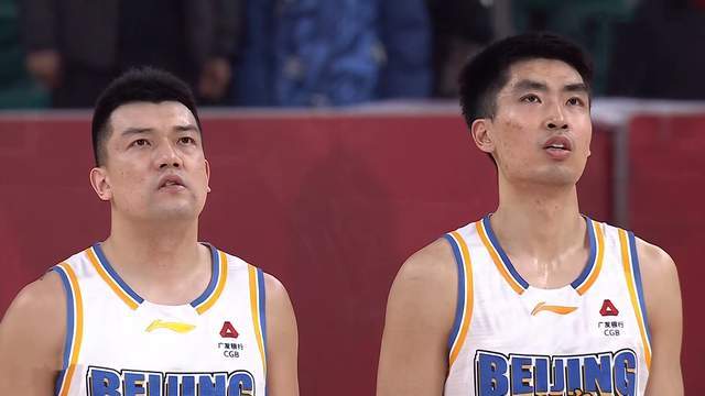 九游娱乐入口-拒绝逆转，北京男篮1分险胜山西 张才仁制胜补篮 翟晓川9+4+4全能